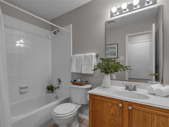 249  Pine Crest Drive , Justin Texas 76247