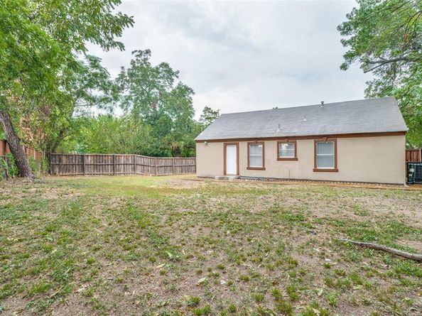 1239  Cedar Haven Avenue , Dallas Texas 75216