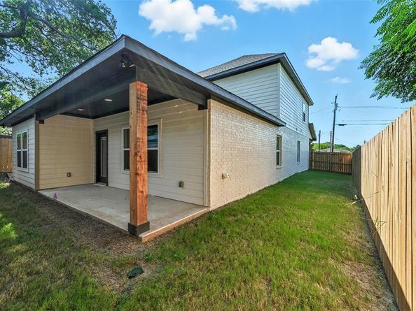 2925  Lasalle Street , Fort Worth Texas 76111
