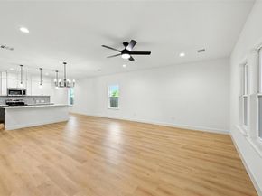 2925  Lasalle Street , Fort Worth Texas 76111