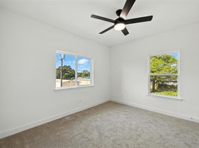 2925  Lasalle Street , Fort Worth Texas 76111