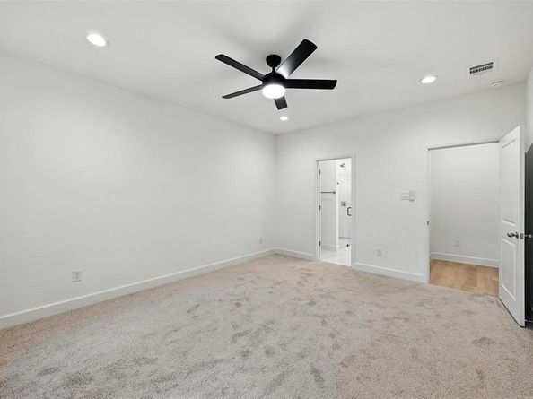 2925  Lasalle Street , Fort Worth Texas 76111