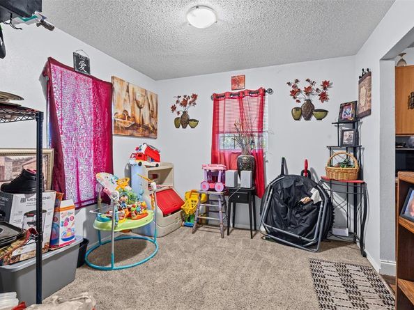1921  Portland Avenue , Fort Worth Texas 76102