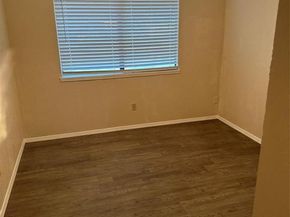 1613  Whiteoak Drive , Garland Texas 75040
