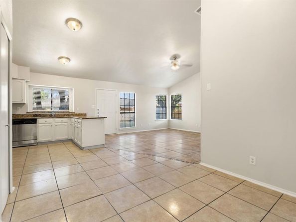 1025  Opal Drive , DeSoto Texas 75115