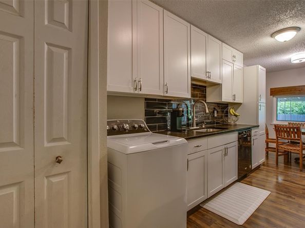 5610  Saddleback Road , Garland Texas 75043