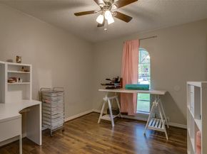 5610  Saddleback Road , Garland Texas 75043