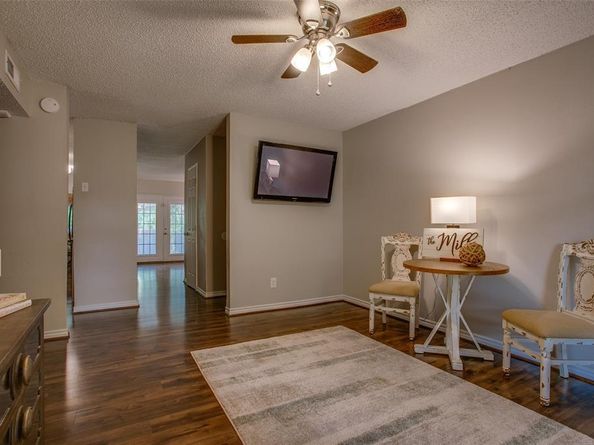 5610  Saddleback Road , Garland Texas 75043