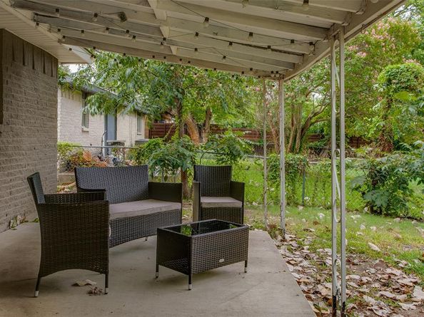 5610  Saddleback Road , Garland Texas 75043