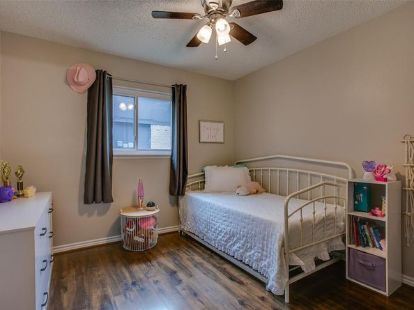 5610  Saddleback Road , Garland Texas 75043