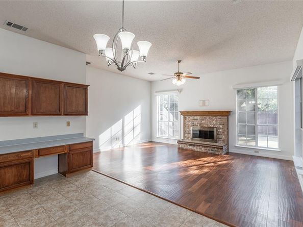 505  Bent Creek Drive , Garland Texas 75040