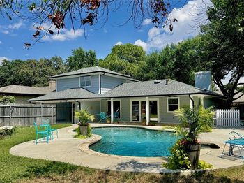 1  Whispering Vine Court 