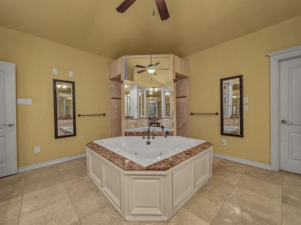 635  Timber Way , Highland Village Texas 75077