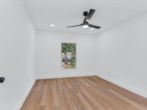 607  Lombardy Lane , Arlington Texas 76013