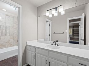 12  Park Place , Mansfield Texas 76063