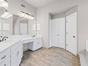12  Park Place , Mansfield Texas 76063