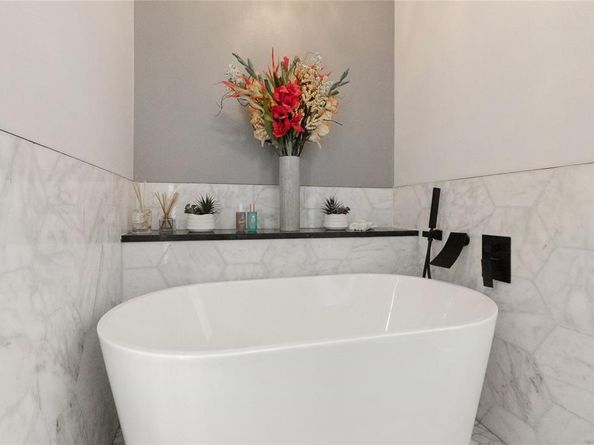 9205  Moss Farm Lane , Dallas Texas 75243