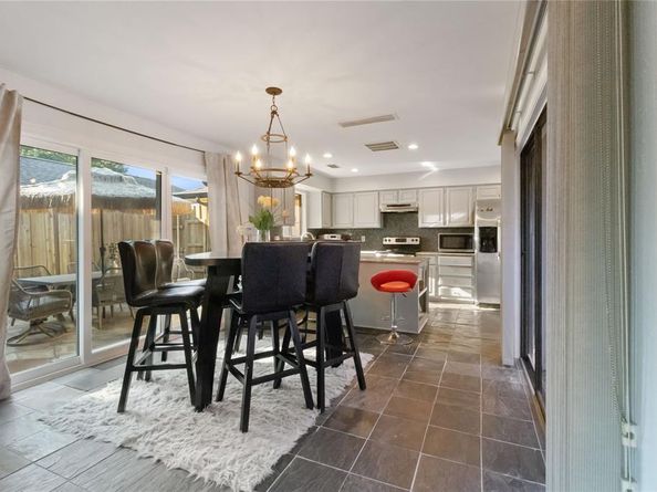 9205  Moss Farm Lane , Dallas Texas 75243