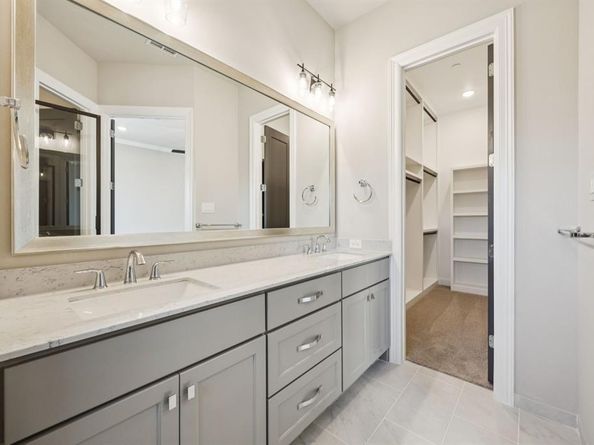 305  Sunset Lane  102, Fort Worth Texas 76114