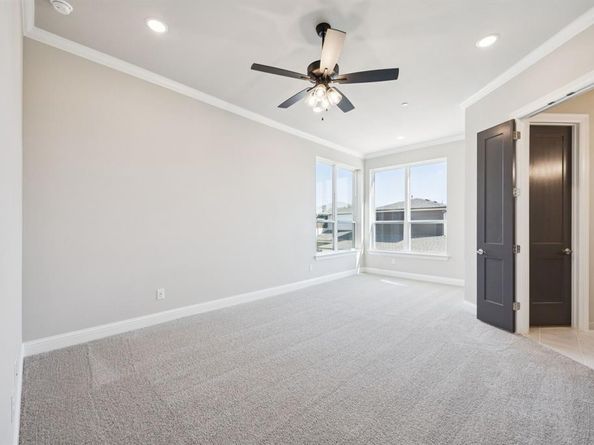 305  Sunset Lane  102, Fort Worth Texas 76114
