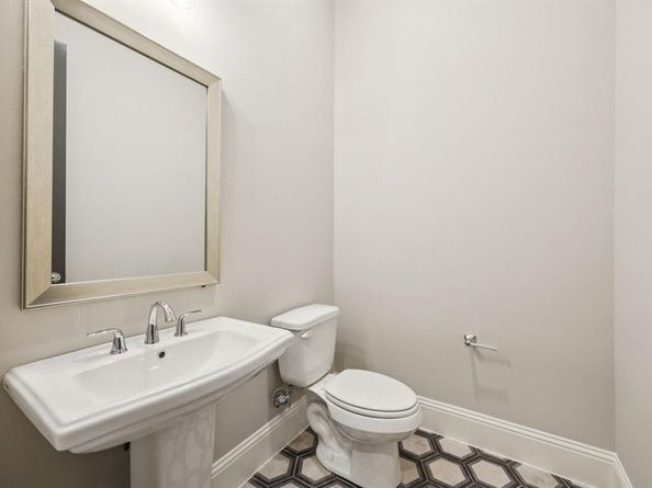 305  Sunset Lane  102, Fort Worth Texas 76114