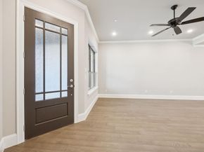 305  Sunset Lane  103, Fort Worth Texas 76114