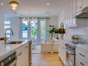 7207  Gaston Avenue  2005, Dallas Texas 75214