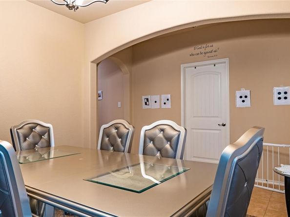 333  Allerton Mews , Lancaster Texas 75146