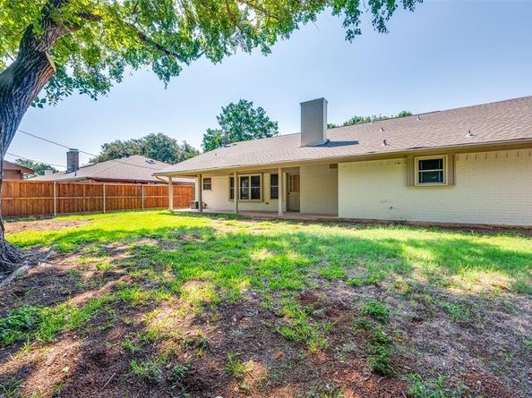 1015  De Pauw Drive , Arlington Texas 76012