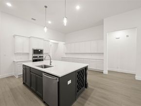 1911  Aspen  , Cedar Hill Texas 75104