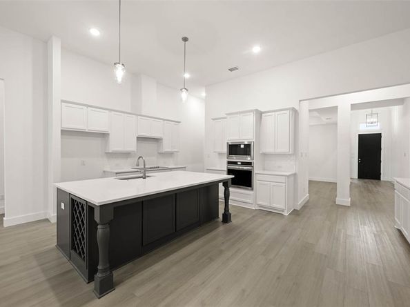 1911  Aspen  , Cedar Hill Texas 75104
