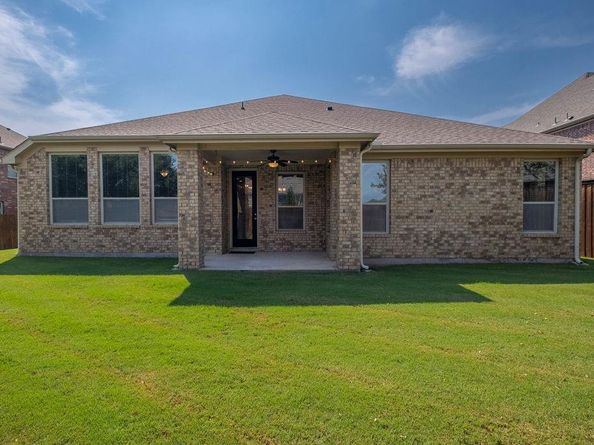 4118  Martha Avenue , Sachse Texas 75048