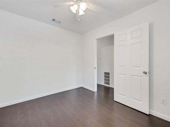 4325  Madera Road , Irving Texas 75038