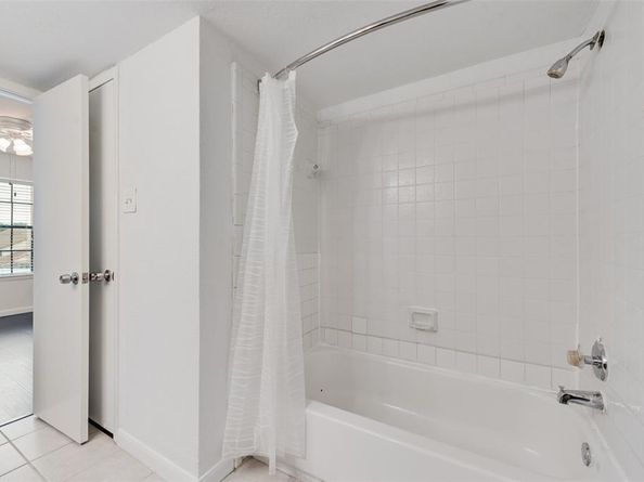 4325  Madera Road , Irving Texas 75038