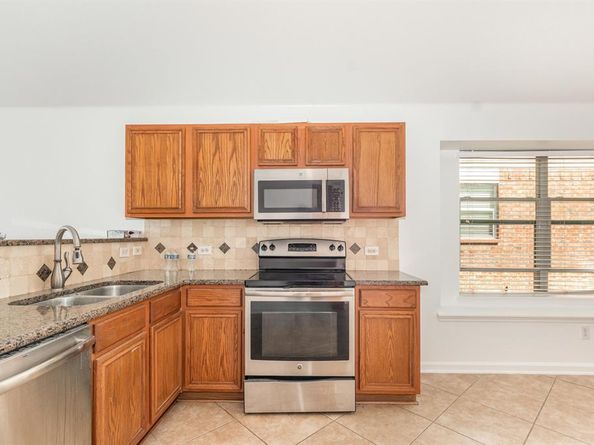2829  Coyote Ridge Drive , Fort Worth Texas 76244