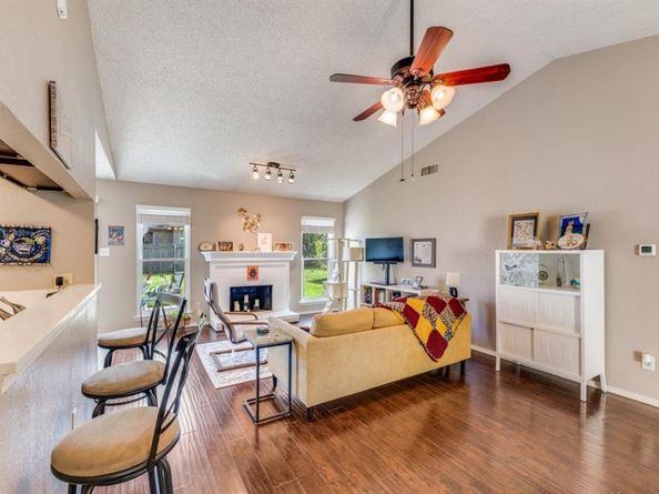 3808  Glengate Drive , Arlington Texas 76016