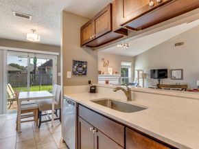 3808  Glengate Drive , Arlington Texas 76016