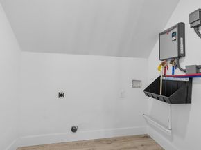 1703  FOSTER Drive , Arlington Texas 76012