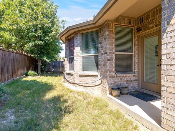 6957  Finch Drive , North Richland Hills Texas 76182
