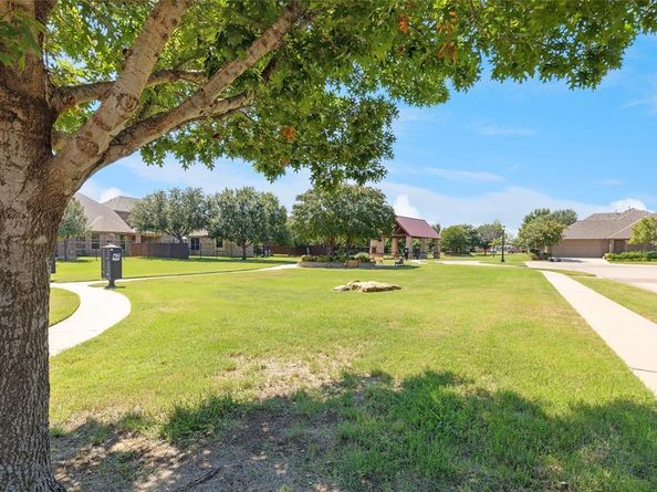 6957  Finch Drive , North Richland Hills Texas 76182