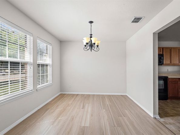 217  Silver Lake Trail , Fort Worth Texas 76140