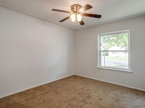 813  Colony Drive , Crowley Texas 76036