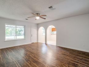 813  Colony Drive , Crowley Texas 76036