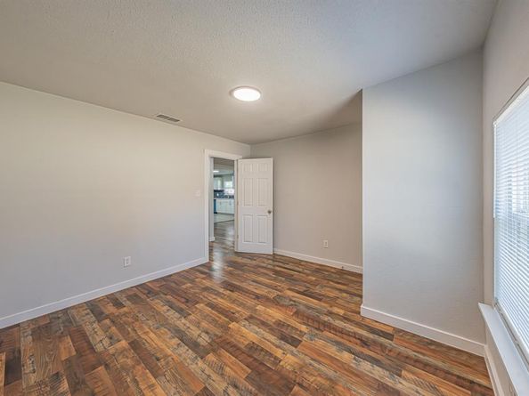 3222  Grayson Street , Fort Worth Texas 76119
