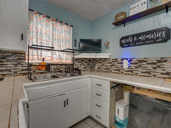 208 S Carmack Street , Mesquite Texas 75149