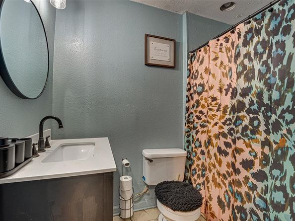 208 S Carmack Street , Mesquite Texas 75149