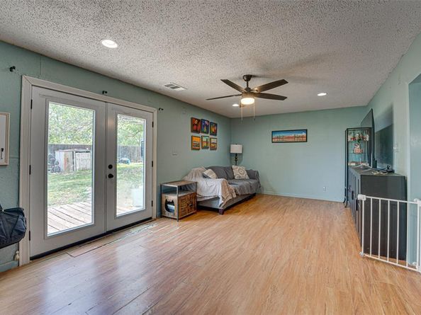 208 S Carmack Street , Mesquite Texas 75149