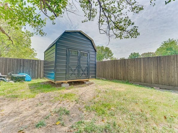 208 S Carmack Street , Mesquite Texas 75149