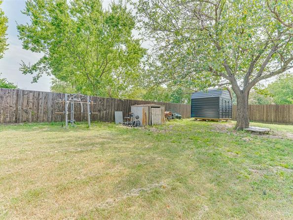 208 S Carmack Street , Mesquite Texas 75149
