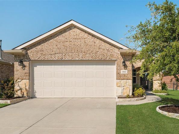 8921  Shore Crest Road , Frisco Texas 75036